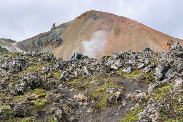 Farbenprächtige Bergwelt in Landmannalaugar, einem wunderbaren Wandergebiet